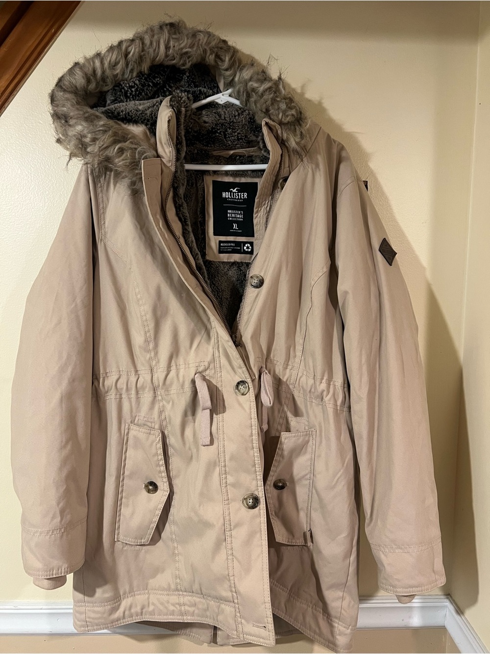 Hollister Heritage Collection Faux Fur Lined Parka Jacket Tan XL
